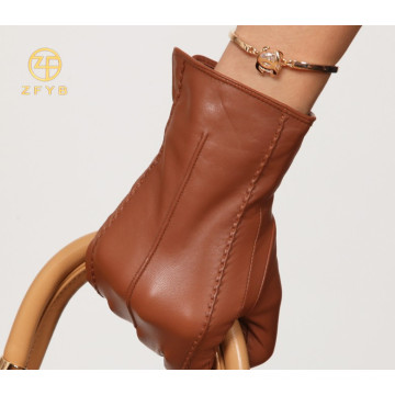 Fashion new style unique design girl leather gloves for winter